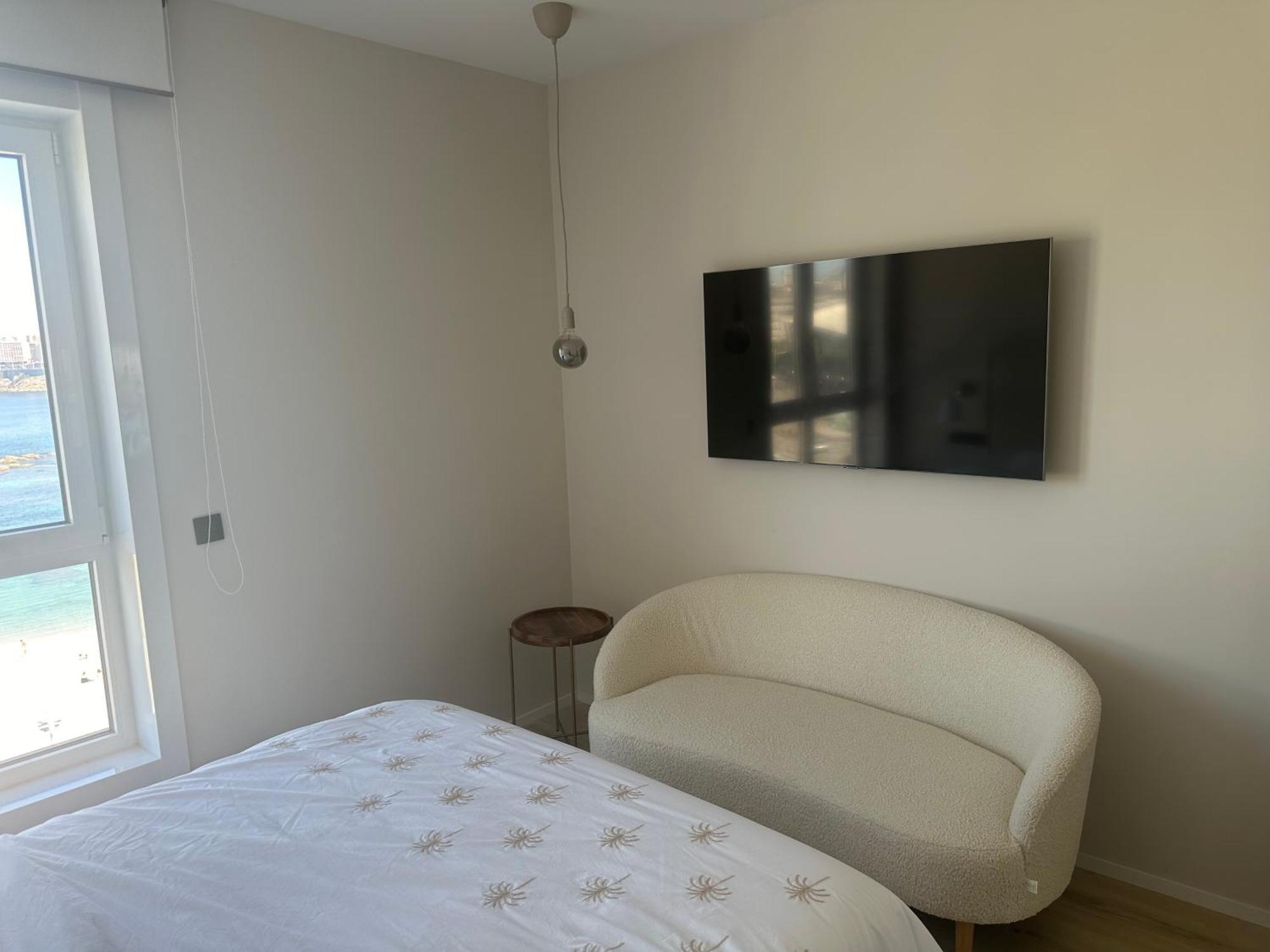 Piso Con Vistas A La Playa De Riazor Apartment Ла Коруня Екстериор снимка