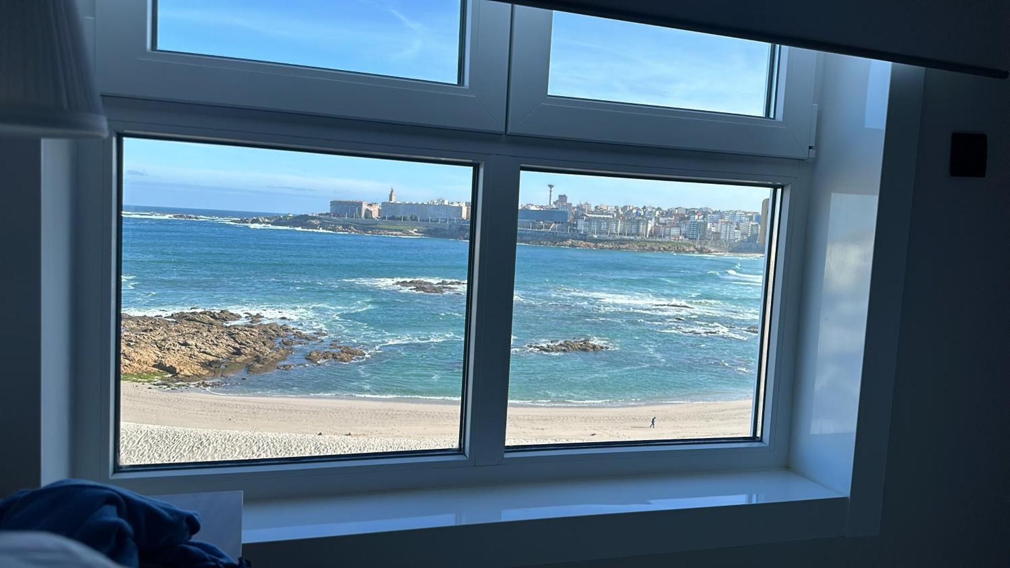 Piso Con Vistas A La Playa De Riazor Apartment Ла Коруня Екстериор снимка
